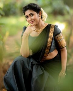 Akshita Bopaiah Instagram - Magical moments happens instantly 🥰😇 Artist Akshitha Bopaiah Latest Photoshoot Artist - @akshitha_bopaiah Costumes - @ivalinmabia Photographer - @camerasenthil Makeup - @priya_dharshini_makeupartist Hair - @mani_stylist_ Location - @avmgardens Shoot Organized by @rrajeshananda
