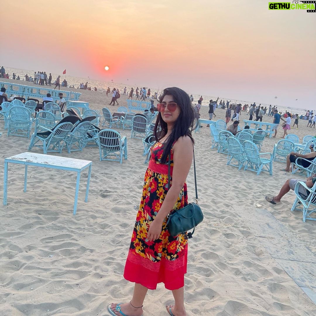 Akshita Bopaiah Instagram - License to chill 😎.. Happy new year 2023 🌸 #beach #travel #summer #sea #nature #photography #sunset #love #beachlife #ocean #sun #photooftheday #instagood #beautiful #vacation #travelphotography #holiday #picoftheday #sky #instagram #beachvibes #landscape #travelgram #waves #photo #sand #fashion #like #naturephotography #surf Vagator, Goa