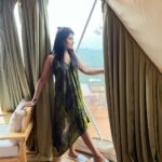Akshita Bopaiah Instagram - Some of ur best ideas come when ur in vacation 🥂 @hipnoeticstays Hipnoetic Stays
