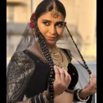 Akshita Bopaiah Instagram - Confidence on point 👑 Muse-@akshitha_bopaiah #aishadasmakeover #makeover #makeup #makeupideas #makeuplook #makeupartist #art #artist #artistsoninstagram #black #blackbride Banglore