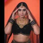 Akshita Bopaiah Instagram - Shine bright ✨ Muse-@akshitha_bopaiah #aishadasmakeover #makeover #makeovermonday #makeup #makeupideas #makeuplook #makeupartist #artist #artistsoninstagram #black #blackbride Banglore