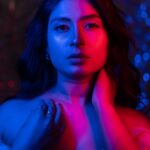 Akshita Bopaiah Instagram - Look at my eyes 👀….. MUA : @nikithaanandmakeup Decor : @vakshaparivarah Outfit : @charny_mashi Clicks : @onehorizonproductions