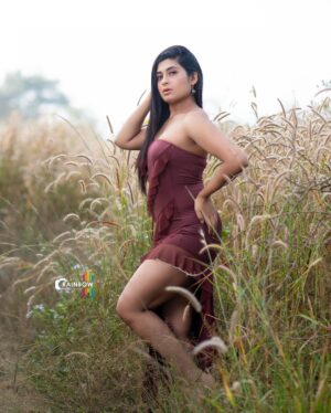 Akshita Bopaiah Instagram - Brown and Bold 🤎 🤎🤎, the fall fashion way .

@rainbow_photography_official
@thousifsait_makeup_artist