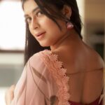 Akshita Bopaiah Instagram - Raising my vibe , one at a time 💗 Artist - @akshitha_bopaiah Photographer - @camerasenthil Makeup - @rajalakshmi_bridalmakeup Shoot Organized by @rrajeshananda Saree: @srisai_13