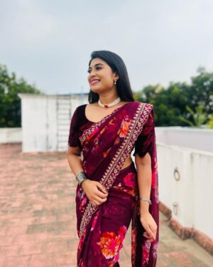 Akshita Bopaiah Instagram - How many people liked Meghna ?🤞🤞🤞🤞
#akshithabopaiah #meghna #vijaytv #tamilumsaraswathiyum