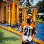Akull Instagram - 🔆🍊🌊