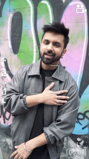 Akull Instagram - Keep Listening | Keep Sharing | Keep Reeling 😉 Daffa Ho 🚨
@vyrloriginals @kumaarofficial @amannindersingh @ankit_jayn @mariannachighh 
.
.
#akull #akullonthebeat