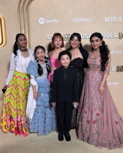 Alan Kim Instagram - It's such an honor. Thank you for having me. Meeting famous people is always happy! ❤️ @goldhouseco @bingchen #goldgala #AAPI Music Center Plaza