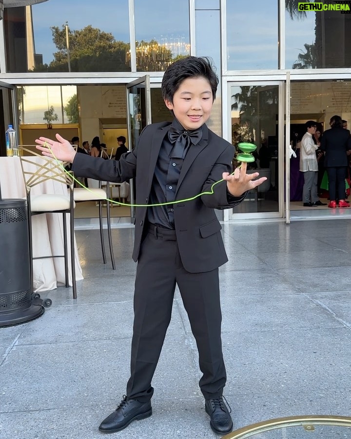 Alan Kim - 5.8K Likes - It's such an honor. Thank you for having me. Meeting famous people is always fun!! @goldhouseco @bingchen #goldgala #beef #AAPI