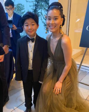 Alan Kim Instagram - I finally met the people I missed. ❤️❤️#isaac @steveyeun @simuliu @iamsandraohinsta @thealiciahannah @chroniclesofnarna @denniskwanphoto @sojisoheeparkarai @valccc It's an honor. Thank you @character.media @unforgettablegala congratulation 💕💕 #unforgettablegala #unforgettablegala2022 #charactermedia