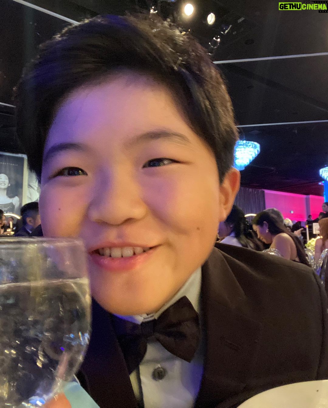 Alan Kim Instagram - Thank you for having me! @character.media @unforgettablegala @christina_gdfht It was so good! 😍😍 #unforgettablegala #unforgettablegala2022 #charactermedia The Beverly Hilton