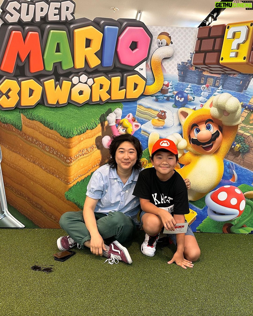 Alan Kim Instagram - Thank you for inviting me! We had a great time!! Soooo fun!! It was so much more fun because Christina @agentoh and Alex @alex4chang was there! Nintendo is really amazing!🎮 @nintendoamerica #nintendo #nintendoswitch #summerofplay Santa Monica Place