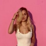 Alana Boden Instagram – 🌸🌷🌺💋 #paulsmith #pinkwall Melrose Avenue