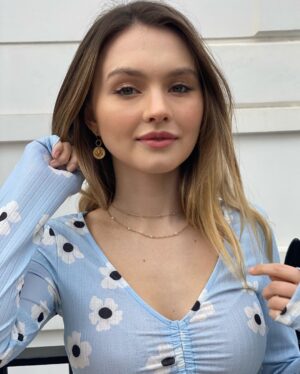 Alana Boden Instagram - It’s been a while...