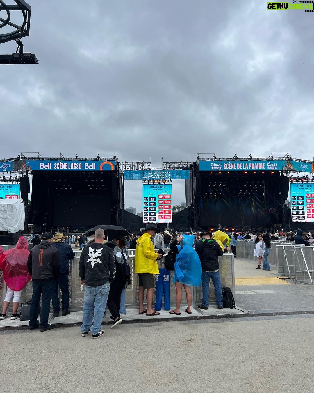 Alanis Desilets Instagram - LASSO recap ou bien les seules photos que j'ai pris (majoritairement une réponse à la question "T ou") 🌧️🥱🤠😼