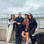 Alanis Desilets Instagram - Il y a 27ans mon père était au Circuit Gilles-Villeneuve alors que la travail de ma mère commençait et que j'allais me pointer le bout du nez.🤰🏻 Aujourd'hui on y était en famille et c'était la fête des pères! Une belle boucle quoi. 🤎🏁