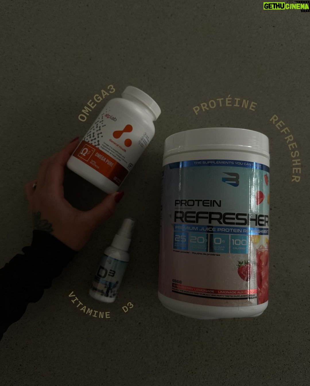 Alanis Desilets Instagram - Le plus beau cadeau pour Noël - s'offrir la santé.🎁 @shopsante mon best bud pour tous mes besoins en terme de santé.🤝🏻 Mon top 3 ces derniers temps: - Omega3 atp (qui ne te font pas rotter le poisson) - Vitamine D3 (pour fuir les microbes des party de Nowel) - Protéine Refresher (mon coup de coeur +++++ qui goûtent le ciel et qui feel comme si tu buvais un p'tit drink)