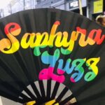 Aldri Anunciação Instagram - *Ontem estive presente na Parada LGBTQIA+ da Bahia. Uma coisa me chamou muita atenção, o tema. Este ano, o lema foi "maior diversidade no mundo corporativo". *Foi emocionante ver que as empresas estão abraçando essa causa e apoiando as lutas e causas da comunidade LGBTQIA+. Porém, é preciso ir além e agir da porta para dentro, promovendo mais diversidade nas chefias e nos lugares onde as ideias se encontram e influenciam o mundo. Mais contratações da diversidade. *Acredito que a diversidade no mundo corporativo é benéfica para o planeta como um todo. Ela cria um canal de respeito mútuo e comunicação entre as pessoas, resultando em uma menor polarização e conflito humano. *Quando diferentes perspectivas são valorizadas, todos saem ganhando. *Eu ainda tive a oportunidade de dar um abraço em Saphyra Luzz, esta beleza que aparece na foto comigo. *Estar na Parada LGBTQIA+ da Bahia foi uma experiência repleta de amor e união. Pude sentir a energia contagiante da diversidade e o poder que ela tem de promover mudanças. Estou ansioso pelo próximo evento, pois sei que juntos podemos continuar avançando rumo a uma sociedade mais inclusiva e acolhedora para todos. #paradagay #paradalgbtba @saphyraluzz Salvador, Bahia, Brasil - SSA
