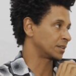 Aldri Anunciação Instagram - O LEVANTE - Parte 03 *Qual a melhor linguagem pra se falar de racismo? Obs: Trecho de uma conversa incrível com a turma potente do Trace Trends. @tracebrasil @melaninaacentuada #levantecontemporâneo #levanteestéticonegro #narrativas #blackart #artenegra #levantenarrativo #blackesteticrebelion São Paulo, Brazil