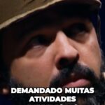 Aldri Anunciação Instagram - 🎭🔥 Preparem-se para uma experiência teatral explosiva e cheia de ironia! "O Campo de Batalha", uma peça que busca entender as verdadeiras razões que nos colocam constantemente em uma zona de "combate" no nosso cotidiano. ⚔️✨ *Já se perguntaram de onde nascem as inimizades? *Por que elas se formam? *É exatamente isso que este espetáculo desafiador propõe explorar. *Com um texto escrito por mim e a incrível atuação de Danilo Cairo, sob a direção de Marcio Meirelles e codireção de Lázaro Ramos e Fernando Philbert, prometemos uma peça que vai te provocar reflexões profundas sobre as relações humanas. 💭❤️ *E a surpresa não para por aí! Quem dá voz gravada à guerra é a icônica e irreverente atriz Fernanda Torres. *Preparem-se para mergulhar nessa narrativa intensa e se deixarem levar pelo talento dessa incrível equipe. 🌟💥 *Marquem em seus calendários! Nos dias 22 e 23 de setembro de 2023, estaremos em Lauro de Freitas com duas apresentações imperdíveis. Mas se você está em Salvador, não se preocupe! Nos dias 29 e 30 do mesmo mês, estaremos lá para encantar o público dessa cidade vibrante. 🌆🎟️ *Não percam a oportunidade de assistir a este espetáculo repleto de ação e reflexões. Garanto que será uma experiência inesquecível! 💫✨ OBS: No vídeo estou atuando co o versátil ator e amigo Felipe Khoury. Nesse espetáculo quatro atores passaram no palco eu, Rodrigo dos Santos, Felipe Khoury e Danilo Cairo. Ainda teve uma luxuosa apresentação em que o maravilhoso Fernando Philbert entrou corajosamente em cena. Lembra fernandophilbert? SERVIÇO: 🎭 Cine Teatro Lauro de Freitas 📅 22 e 23 de setembro o | 19h 🎟️ R$20 (inteira) | R$ 10(meia) | R$29 (casadinha) . Centro Cultural SESI Casa Branca - Salvador 📅 29 e 30 de setembro o | 19h 🎟️ R$20 (inteira) | R$ 10(meia) | R$29 (casadinha) . ➡️Ingressos à venda no Sympla: Clica no link da bio e garanta o seu lugar agora! #OCampoDeBatalha #Teatro #AçãoIronte #Reflexões #LauroDeFreitas #Salvador #Cultura #EsperamosPorVocê Bahia