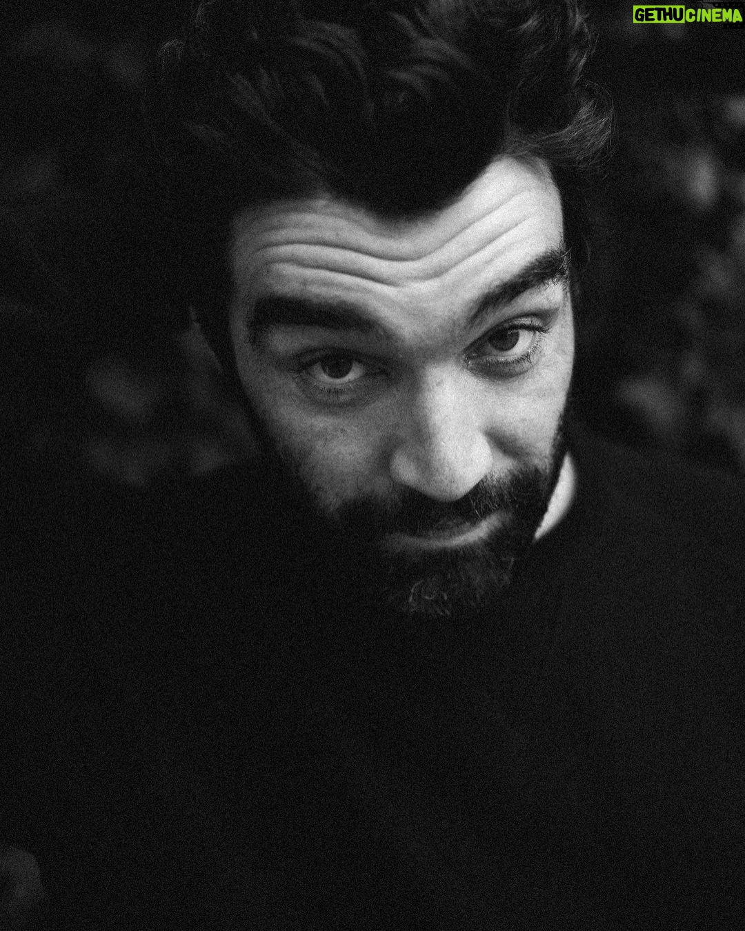 Alec Secăreanu - 4.5K Likes - short encounter with #spymaster star @alecsecareanu @tiffromania
•
#tiff2023 #tiffmoments #actor