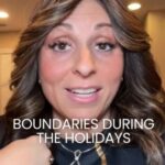 Aleeza Ben Shalom Instagram - 🌟Set boundaries in dating during the holidays. ⌛️Balancing work, family, and obligations – prioritizing what matters most. It's okay to say 'no' and focus on what truly brings joy. 🌟 #dating #holidays #holidayseason #hanukkah #christmas #selfcare #love #jewishmatchmaking #aleezabenshalom #jewishdating #relationshipadvice #holidays