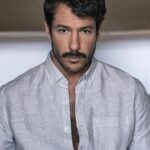 Alejandro Albarracín Instagram - Qué casualidad que mi cumpleaños siempre cae en el 29 de Diciembre 😱 ¡Que tengáis un gran día!