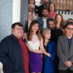 Alejandro Albarracín Instagram - A veces pienso que es un sueño pertenecer a esta pandilla. Pero luego llego a las 7 de la mañana al plató y veo que es real, que estamos todos ahí, quitándonos las legañas. El sueño que tenemos a esa hora también es real. 😂 Pero las ganas de currar para conseguir que nos dejéis acompañaros cada día, esas no nos las quita nadie. Un equipazo delante y detrás de las cámaras dando lo mejor de cada uno. Así madrugo yo las veces que haga falta. “4 Estrellas” De lunes a jueves en @rtve