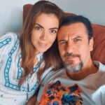 Alejandro Ávila Instagram - Tierna,bella, inteligente, paciente, con el corazón más bello que he conocido, un ser humano excepcional, mi salvadora, mi pareja MI MUJER. Faltarían las palabras para describir todo lo que eres y que representas. Gracias infinitas por todo los que dejas en este mundo, pero sobre todo en el mío, TE AMO profundamente mi vida, que sea una gran vuelta al sol 🌞 🙏🏻 🎁 🥳 💕 ♥️ y que los cumplas muy feliz. Happy birthday @gordimarti