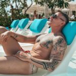 Aleksandr Malinovskiy Instagram - Снова побежали в танце слезы - воды талые; ⠀ Ты на небе станешь моей медведицей малою…❤️ ⠀ Как Вам трек? ❤️🔥😎 Gallery 7/40 Dubai