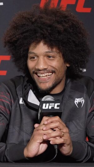 Alex Caceres Instagram - Alex Caceres doesn’t have a problem with slap fighting and, in fact, thought about doing it himself #UFCVegas66 #PowerSlap