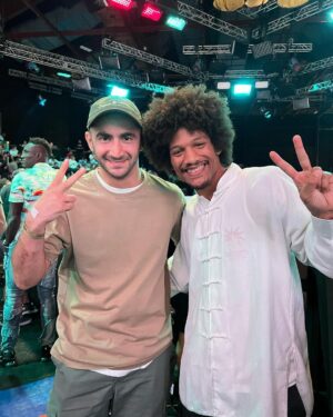 Alex Caceres Instagram - Had a really fun time with everyone at @karatecombat great show tonight , thank you for having me #karate #kungfu #ufc #martialartist