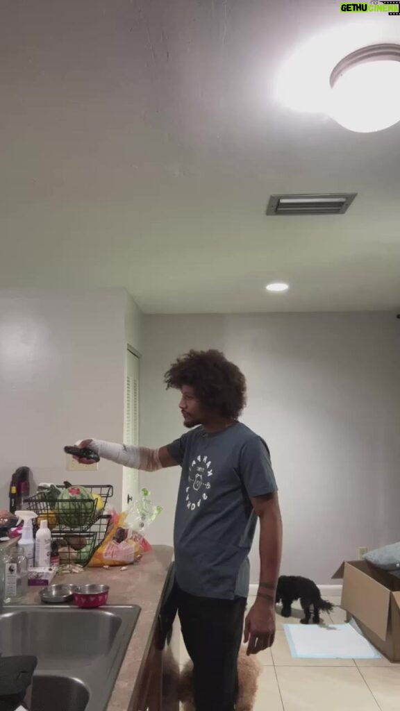 Alex Caceres Instagram - Flaxseed crackers and talking b.s.