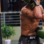 Alex Caceres Instagram - Proving the haters wrong. 💪🏽🌱 Plant based MMA fighter & #15 in the UFC featherweight rankings @i_am_here_now_alex shares what it feels like to be one of the only vegan UFC fighters. Tune into Ep.132 as they talk about: 🤕New injury & desires for top 10 opponent, 🌱Going from introvert to extrovert, 🎤Karaoke bars w/wifey, 🐻animal instincts Vs human instinct, 🍴bully mentality of eating animals, ☯️Ying yang-masculine & feminine energy, 🖋️poetry writing hopeless romantic, 👊🏽Martial arts Vs. Fighting, 😃Harnessing the “happy” fighter, & MUCH MORE! - 🎥/🎨 @airmediaproductions 🎚 @djzole 🎛 @tomorrowkidsofficial 🎙 @ashleemma - *Link in bio*👂🏽 (& available everywhere podcasts are streamed!) - FOR EXCLUSIVE CONTENT➡️ Head over to www.UFCFIGHTPASS.com & catch your real fan questions, answered on the world’s premiere combat sports streaming service!! - #SexAndViolenceWithRebelGirl 🎙💋 #UFC #MMA #BruceLeeRoy #AlexCarceres #PlantBasedAthlete FoodFlo #Vegan #VeganAlthlete #PlantStrong #meatfreeathlete #crueltyfree #PoweredByPlants #VegansOfIG #vegansofinstagram Orange County, California