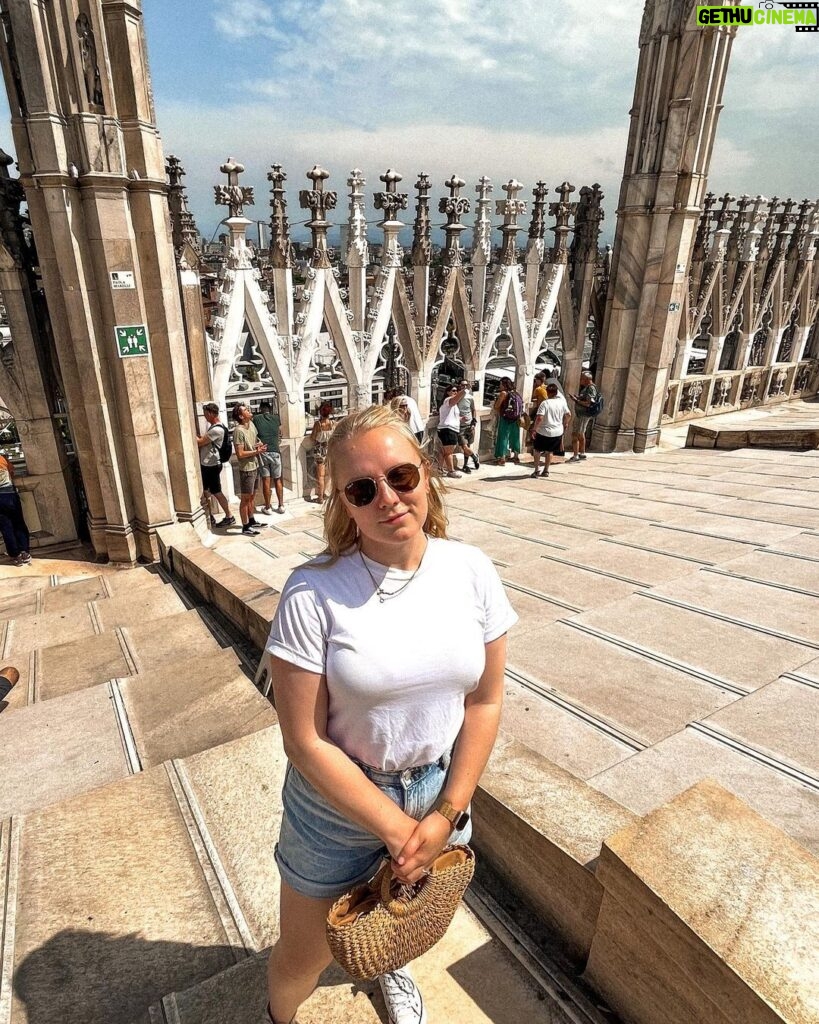Alexa Davies Instagram - Italy photo dump #1. - Potraits.