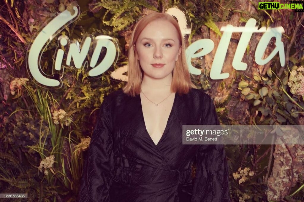 Alexa Davies Instagram - Cinderella was amazing! @alwcinderella 💕 an incredible night raising funds for the @malalafund ✨ thank you so much to @theguestlistldn for inviting us along. Cinderella at the Gillian Lynne Theatre