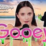 Alexa Nikolas Instagram - FINAL COUNTDOWN for Eat Predators Daily's first episode on our YouTube channel!!! Check out our SATIRICAL thumbnail. Who's tuning in? 💋🎉