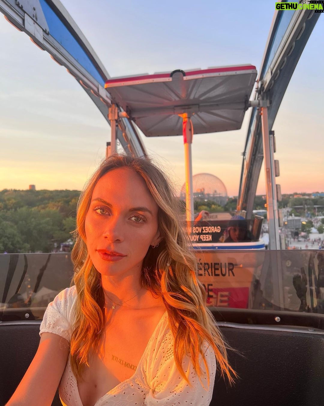 Alexandra Giroux Instagram - 🫶🏻 Parc Jean-Drapeau