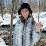 Alexandra Giroux Instagram - “Keep your face always toward the sunshine—and shadows will fall behind you.” 💛 Saint-Jérôme, Quebec