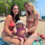 Alexandra Giroux Instagram - Contente que TomyJo nous ait présentées au DonB il y a de cela quelques années ❤️ @audreypapado you’re such a beautiful, powerful, intelligent woman 🌸 . #friendship #beach Plage D Oka