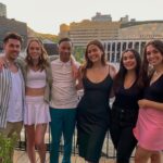 Alexandra Giroux Instagram - Vraiment en retard, mais c’était super inaugurer la terrasse du Bivouac la semaine dernière avec une belle température estivale de 27 C•! J’ai « pilé » sur mon anxiété social et j’ai rencontré de superbes personnes 🤍! Quartier des spectacles, Montréal