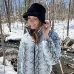 Alexandra Giroux Instagram - “Keep your face always toward the sunshine—and shadows will fall behind you.” 💛 Saint-Jérôme, Quebec
