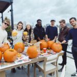 Alexandra Turshen Instagram - Wholesome content 🎃🍂