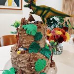 Alexandra Turshen Instagram - Oh and she bakes 🦖🥳
