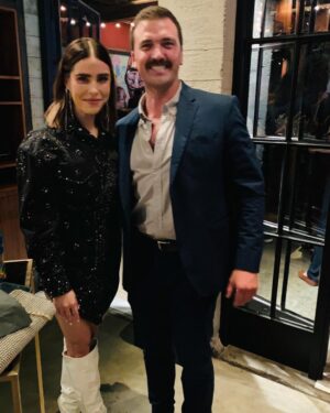 Alexandra Turshen Instagram - Buckle up, friends. It’s about to get litigious round here!! I LOVE our #PartnerTrack family. @netflix @netflixgolden 

⚡️Styling @estherthebest 
Makeup @wafala 
Hair @marosbeauty 
Nails @yaofu97 

#partnertrack #netflixpartnertrack #netflix #ardencho #bradleygibson #alexandraturshen