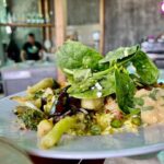 Alexandre da Silva Instagram - Comida sem cor e sem sabor, enfim coisas de pessoas que não comem animais ! #govegan