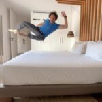 Alexandre da Silva Instagram – Adoro o que faço, representar, trabalhar e viajar . 
E se juntar a tudo isto conhecer sítios fantásticos, melhor ainda.
Sem dúvida que vale a pena a visita #id #atuamarcananet #fundacaoaltice Ecorkhotel Evora