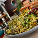 Alexandre da Silva Instagram – Locais improváveis e a repetir ! Boa comida e atitude, vale muito a pena #vegan Café Palhinhas – Take Away Vegetáriano