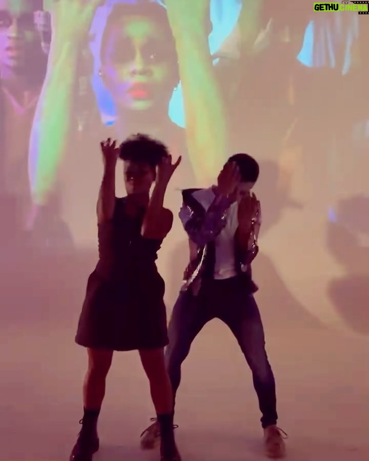 Alexis Floyd Instagram - last night @ More Alive πΆπ₯π§ββοΈ head over to YouTube to watch the full #musicvideo // contribute to our fundraiser for the Entertainment Community Fundπ #morealive #lifeinthearts #unionstrong hyperion.la