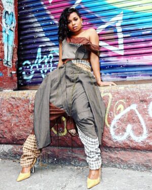 Alexis Floyd Instagram - two // New York Fashion Week

@lapointe ◾️ @agbobly ◾️ @coriiburns ◾️ @nadinemerabi 

styled by @jenniferudechukwu 

jeweled by @alexisbittar 

shoewear: @ricagno_ 

hair @geobrianhmu ~ makeup @sophieono 

@fashionweek #nyfw #fashionweek @nyfw